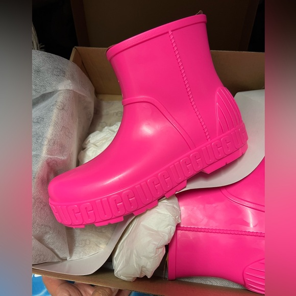UGG Drizlita Taffy Pink - Picture 3 of 6